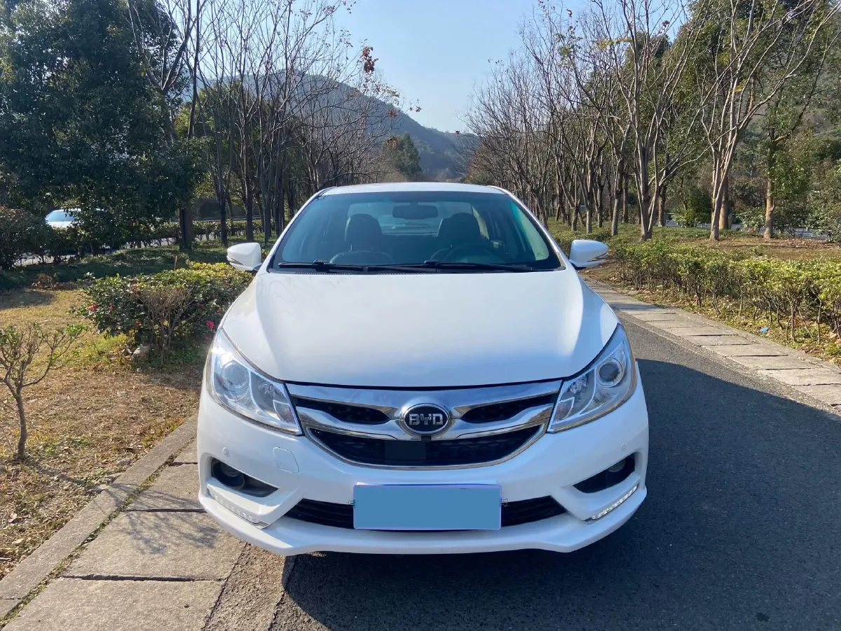 2016 BYD SuRui 1.5L 109HP L4 5MT,autocango,china used car exporter,china ev exporter,chinese used car exporter,chinese used ev exporter
