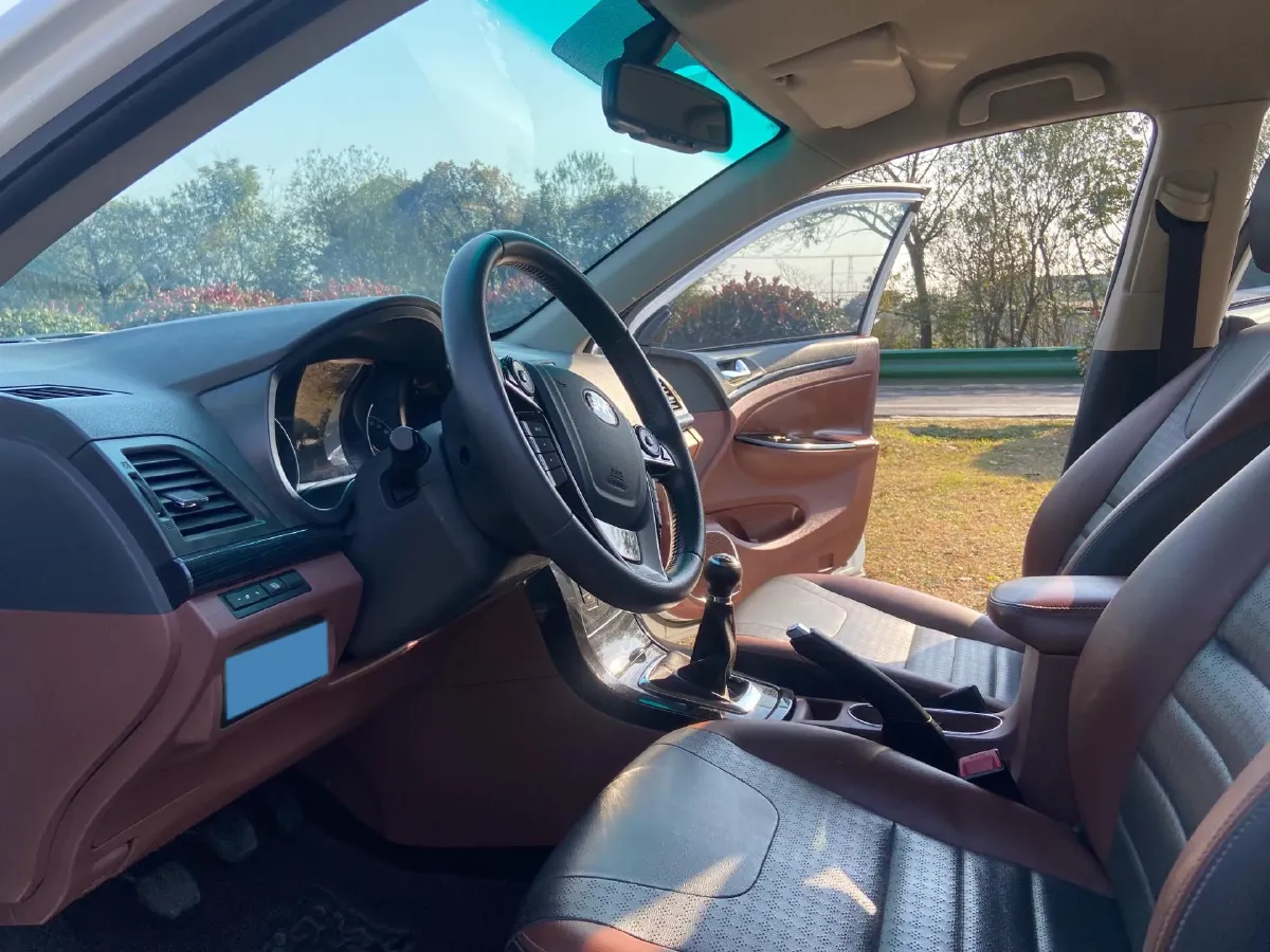 2016 BYD SuRui 1.5L 109HP L4 5MT,autocango,china used car exporter,china ev exporter,chinese used car exporter,chinese used ev exporter