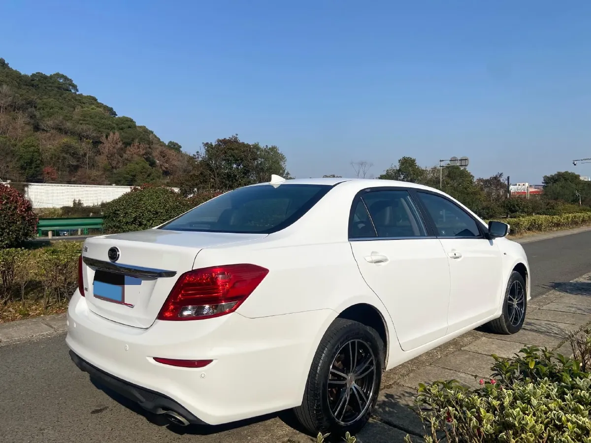 2016 BYD SuRui 1.5L 109HP L4 5MT,autocango,china used car exporter,china ev exporter,chinese used car exporter,chinese used ev exporter
