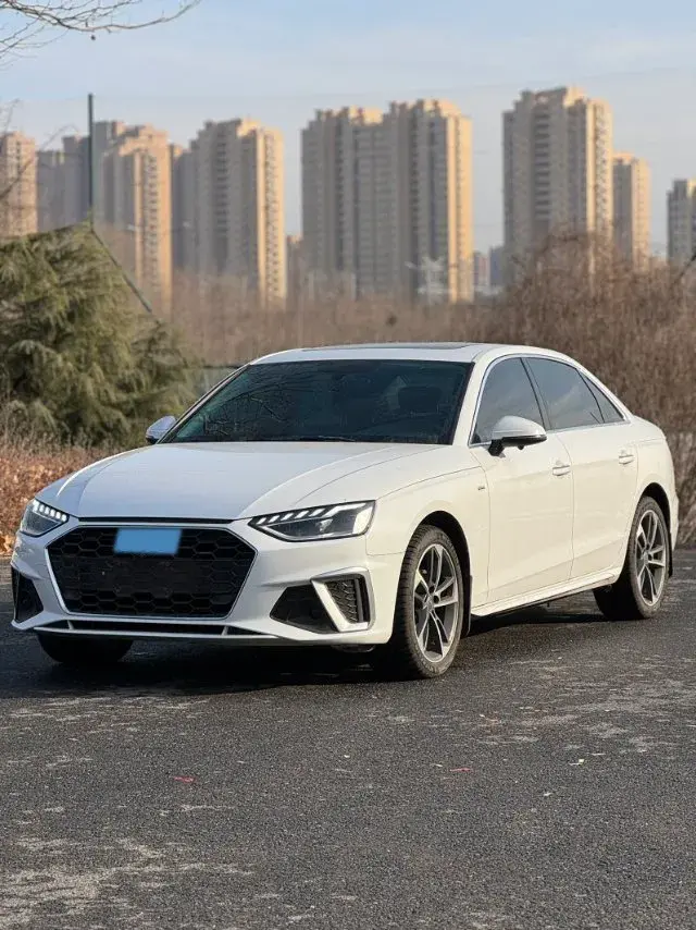 2020 Audi A4L 2.0T 190HP L4 7DCT