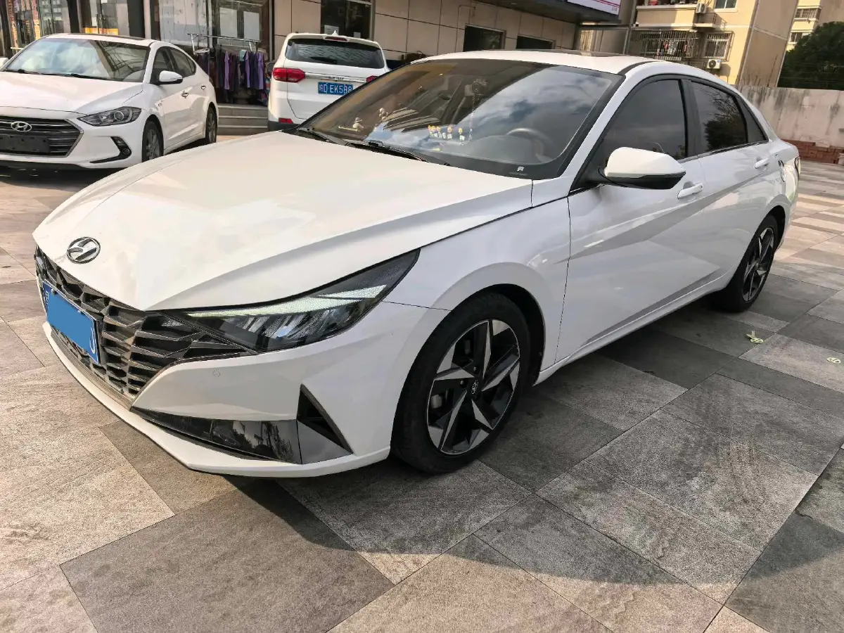 2023 Mazda 3 Axela 2.0L 158HP L4 6AT