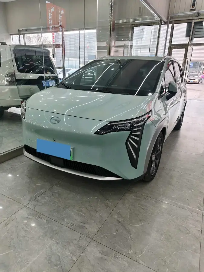 2023 Everus VE-1 BEV 61.3KWH