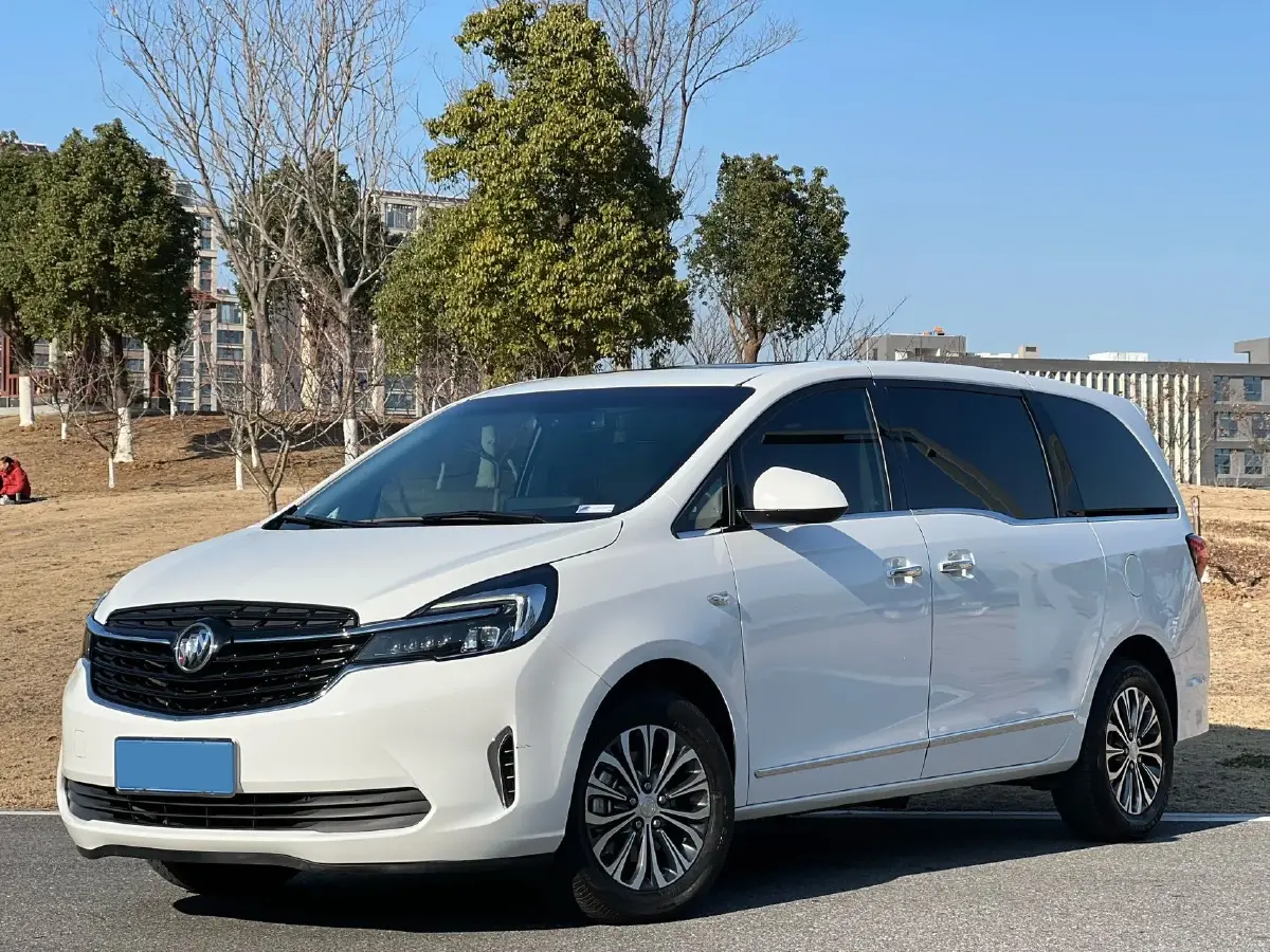 2022 Buick GL8 2.0T 237HP L4 9AT