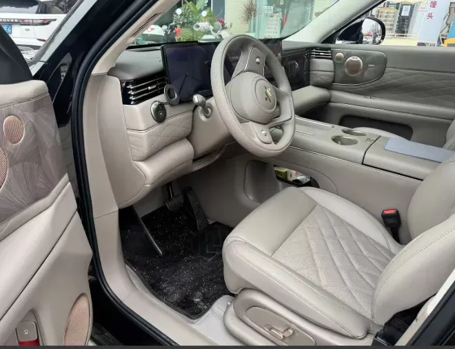 2026 IM LS9 REEV 155HP REEV,autocango,china used car exporter,china ev exporter,chinese used car exporter,chinese used ev exporter