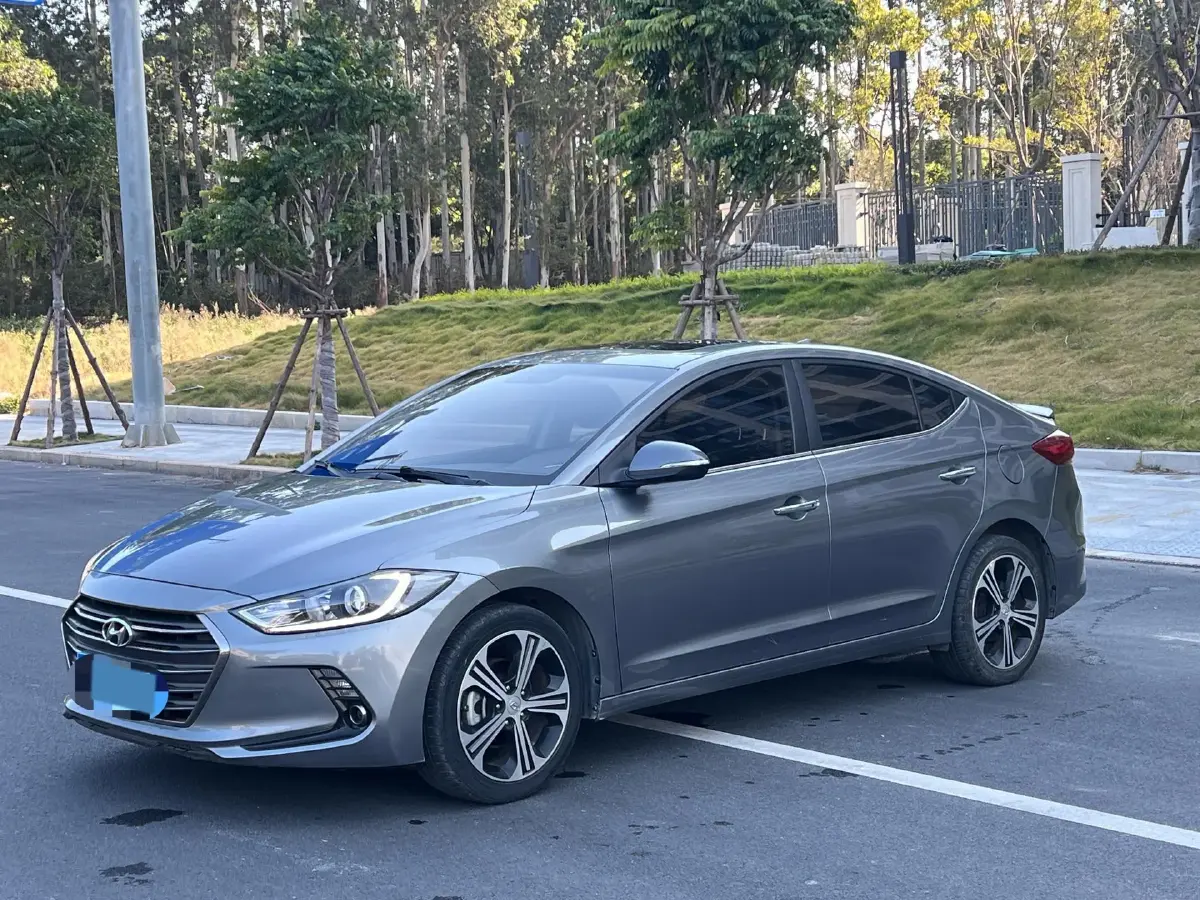 2018 Hyundai Elantra 1.4T 130HP L4 7DCT