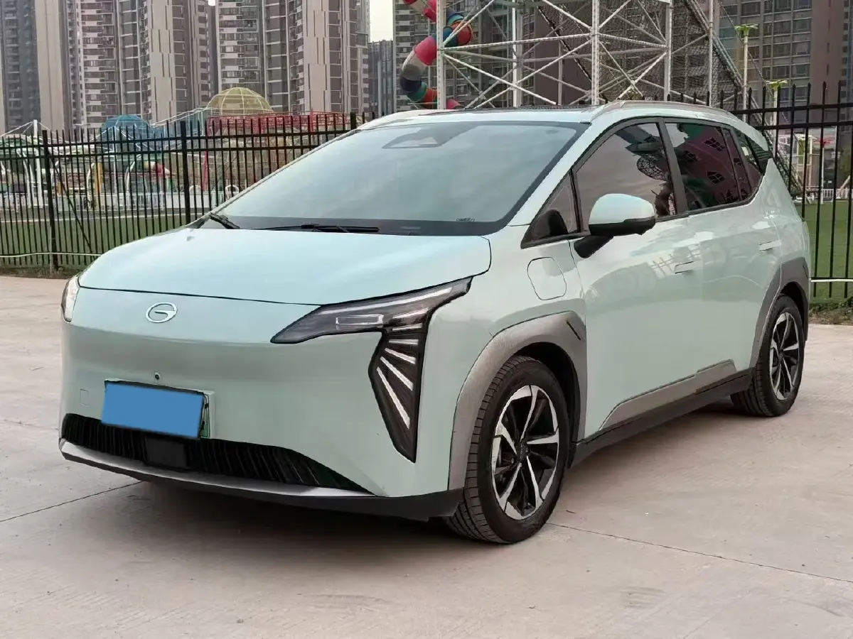 2023 Aion Y BEV 61.7KWH