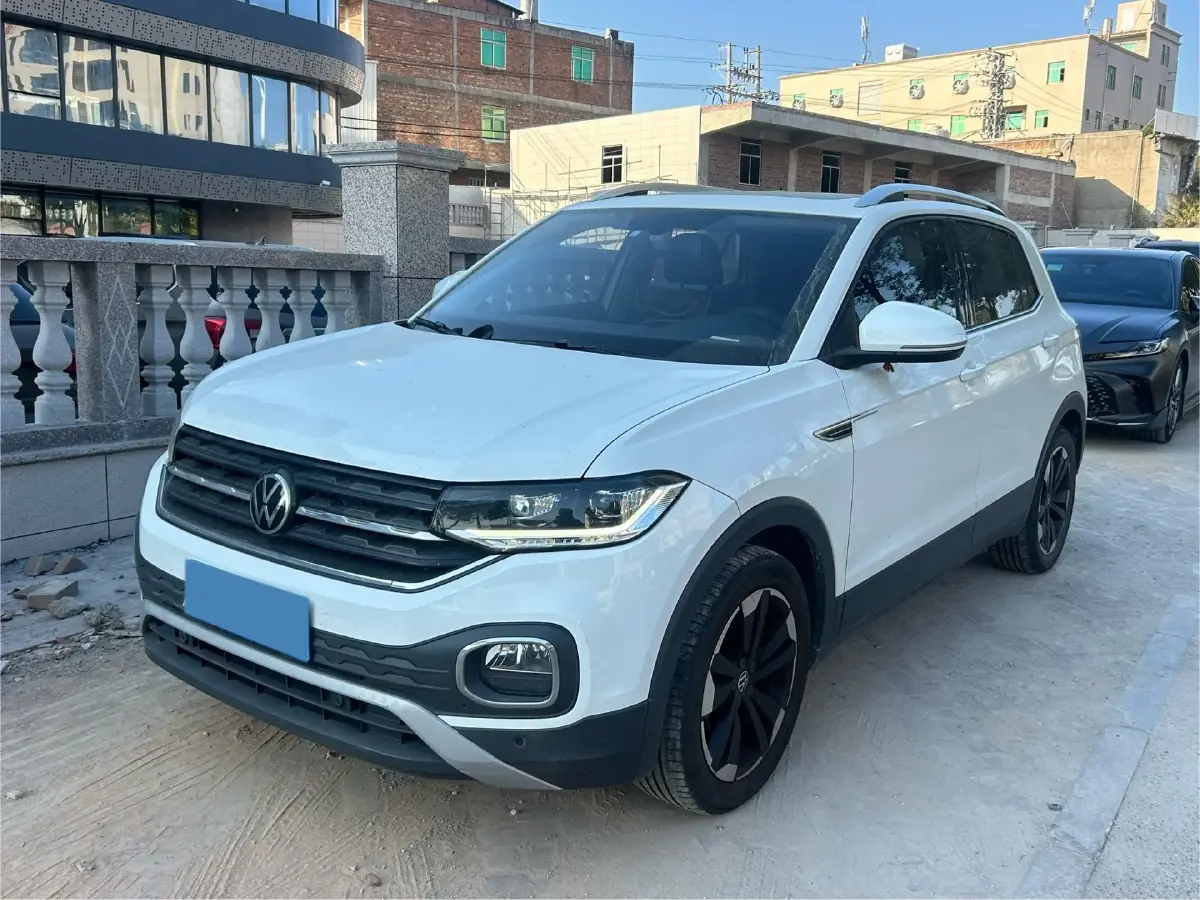 2021 Volkswagen Tacqua 1.5L 113HP L4 6AT