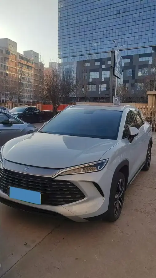 2024 BYD SongL DM-i 1.5L 101HP L4 E-CVT PHEV 18.3KWH