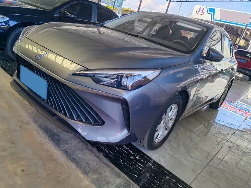 2023 Roewe i5 1.5L 129HP L4 CVT