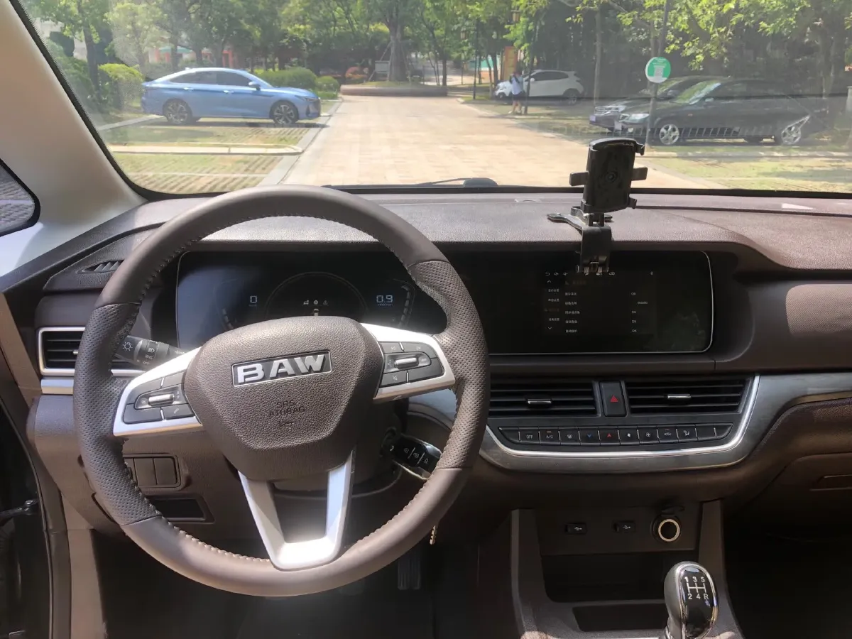 2022 Foton Scenery G9 2.4L 160HP L4 5MT,autocango,china used car exporter,china ev exporter,chinese used car exporter,chinese used ev exporter