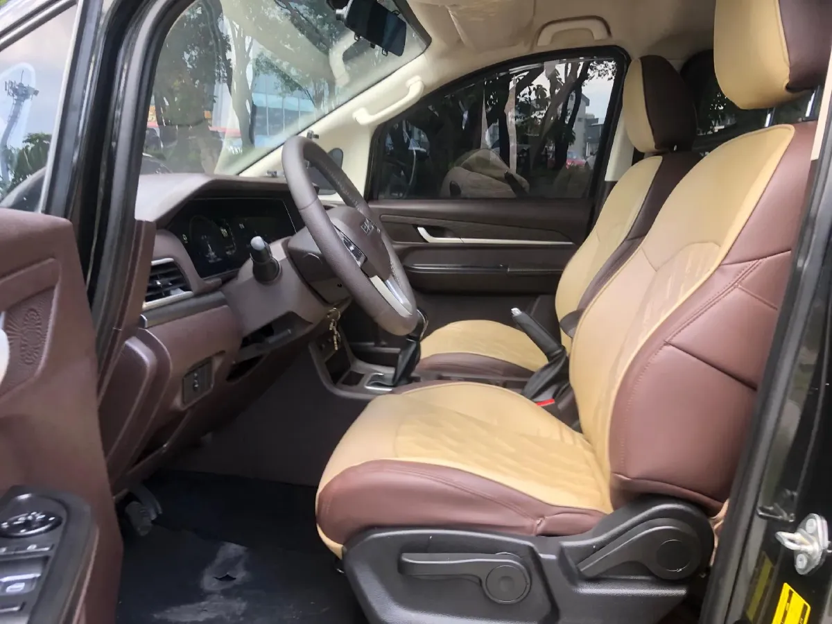 2022 Foton Scenery G9 2.4L 160HP L4 5MT,autocango,china used car exporter,china ev exporter,chinese used car exporter,chinese used ev exporter