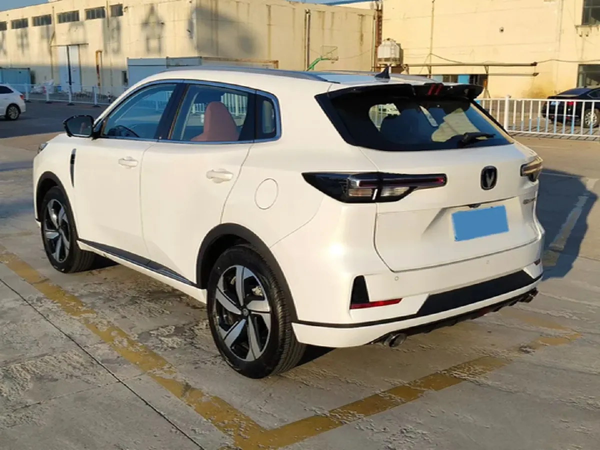 2024 ChangAn CS55 Plus 1.5T 188HP L4 7DCT,autocango,china used car exporter,china ev exporter,chinese used car exporter,chinese used ev exporter