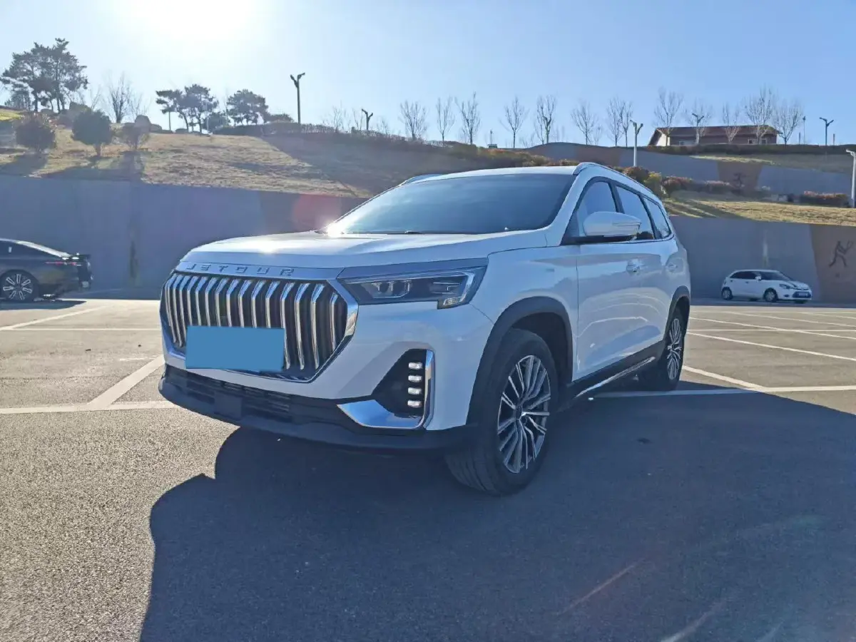 2024 Jetour X90 PRO 1.6T 197HP L4 7DCT