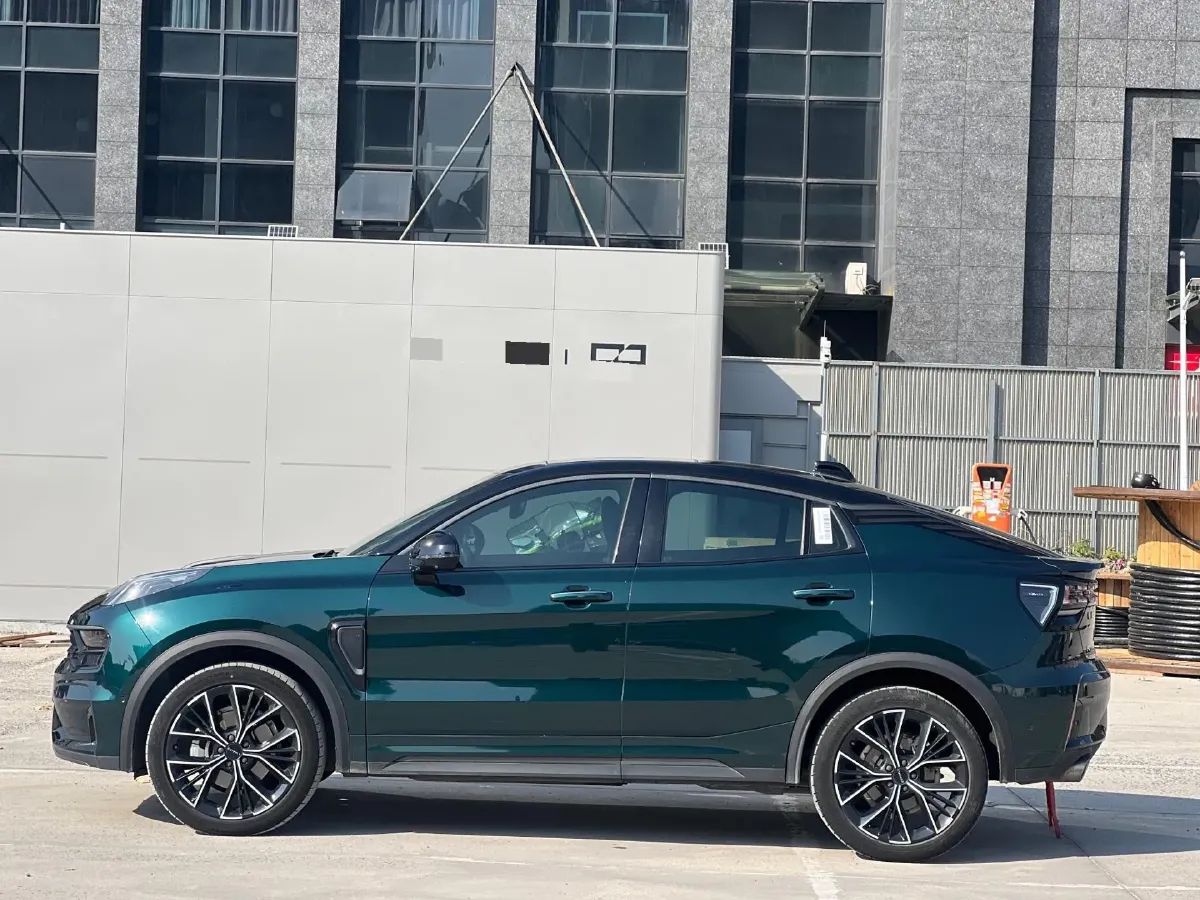 2023 Tank 300 2.0T 227HP L4 8AT,autocango,china used car exporter,china ev exporter,chinese used car exporter,chinese used ev exporter