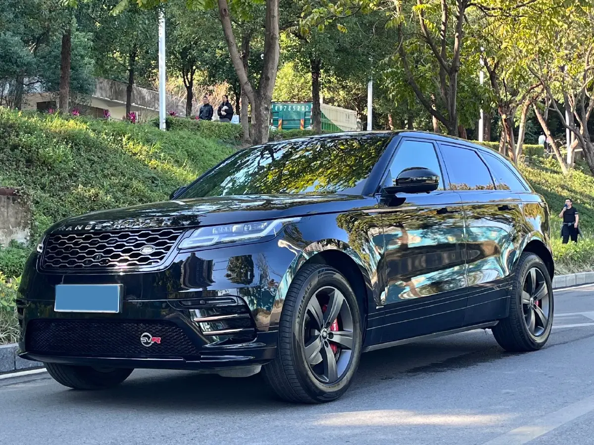 2019 Land Rover Range Rover Velar 2.0T 250HP L4 8AT