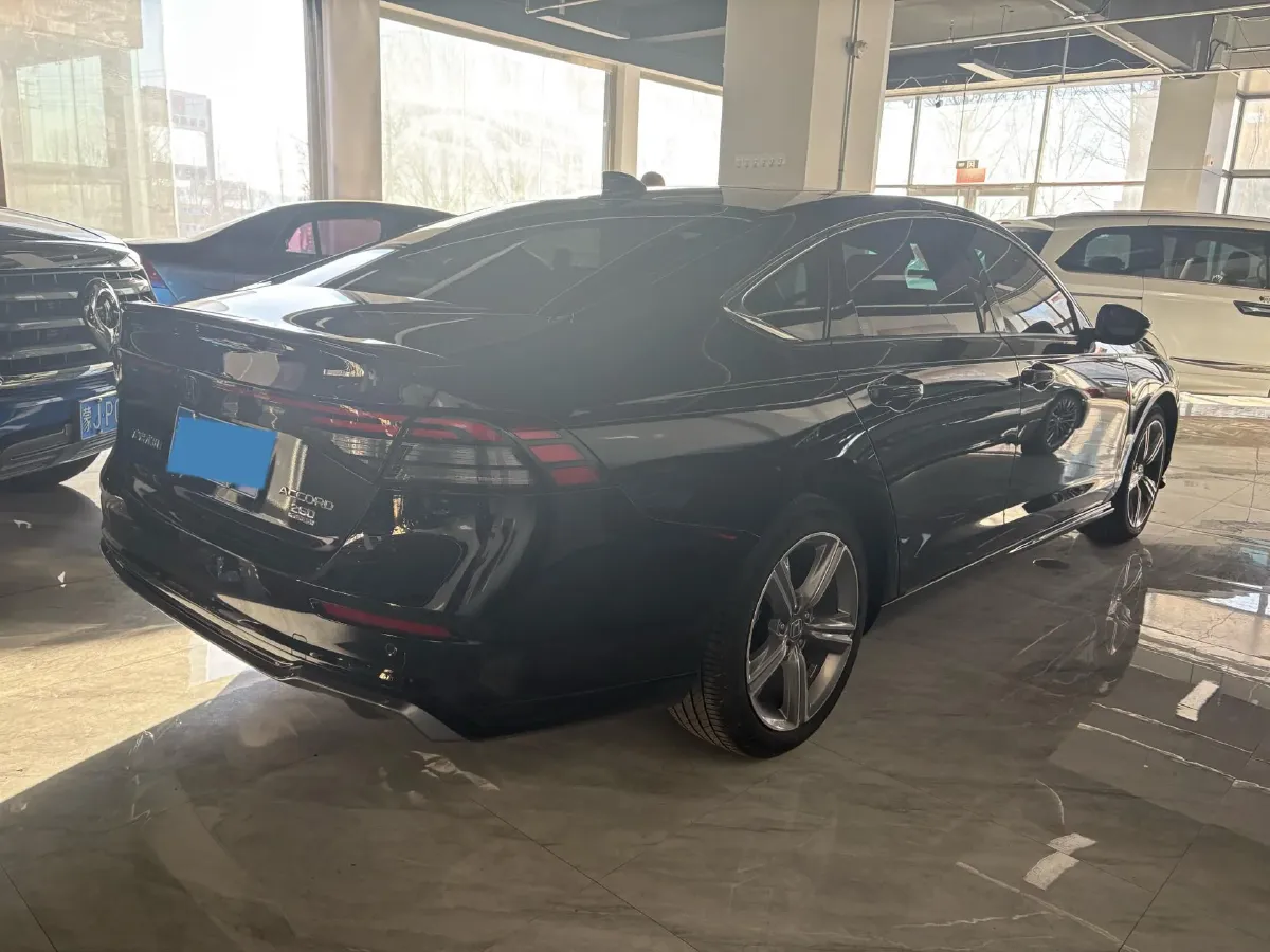 2023 Honda Accord 1.5T 192HP L4 CVT,autocango,china used car exporter,china ev exporter,chinese used car exporter,chinese used ev exporter