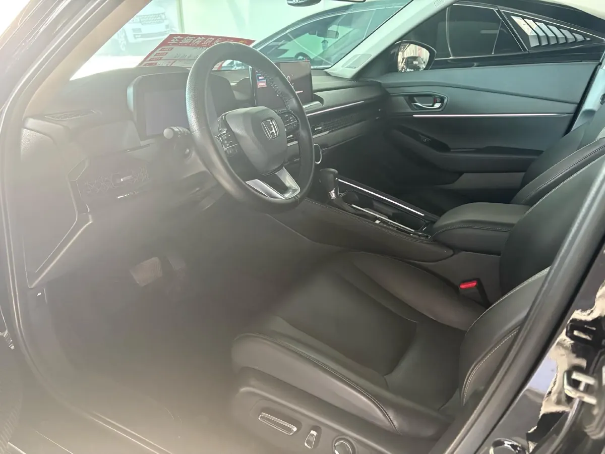 2023 Honda Accord 1.5T 192HP L4 CVT,autocango,china used car exporter,china ev exporter,chinese used car exporter,chinese used ev exporter