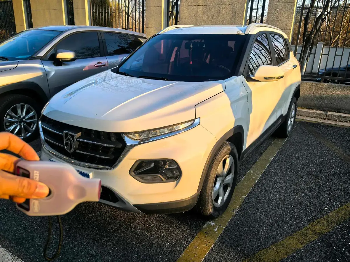 2017 BaoJun 510 1.5L 112HP L4 6MT