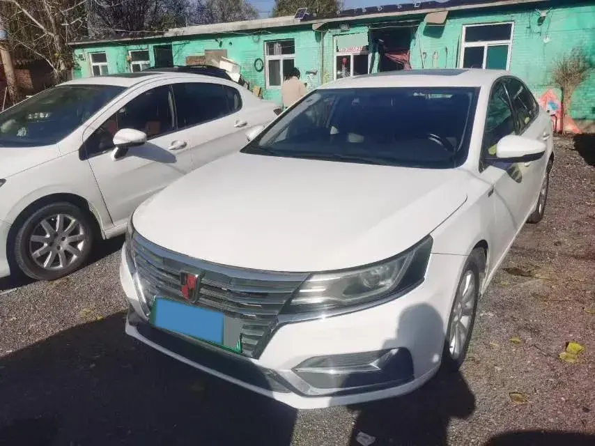 2017 Roewe i6 1.0T 125HP L3 2AT PHEV