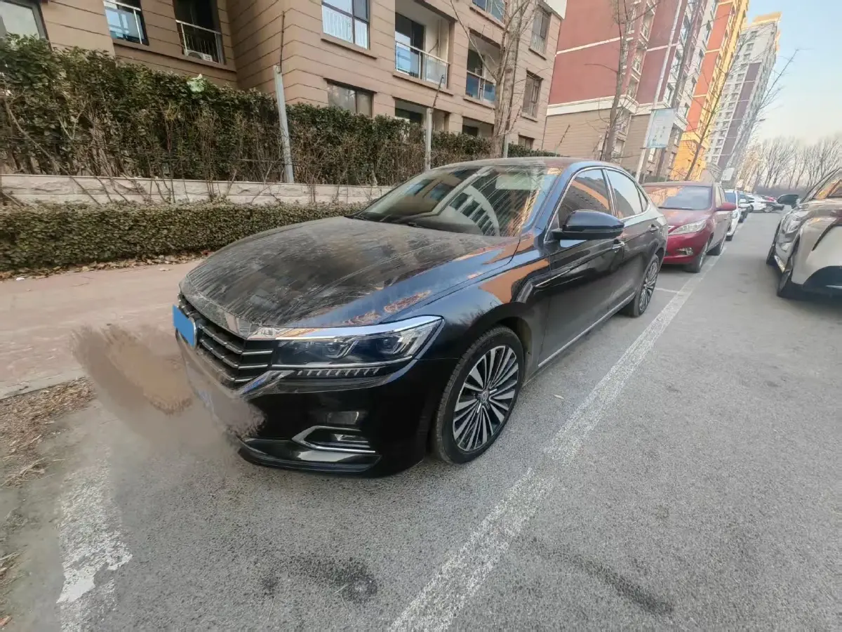 2019 Volvo V40 1.5T 152HP L4 6AT