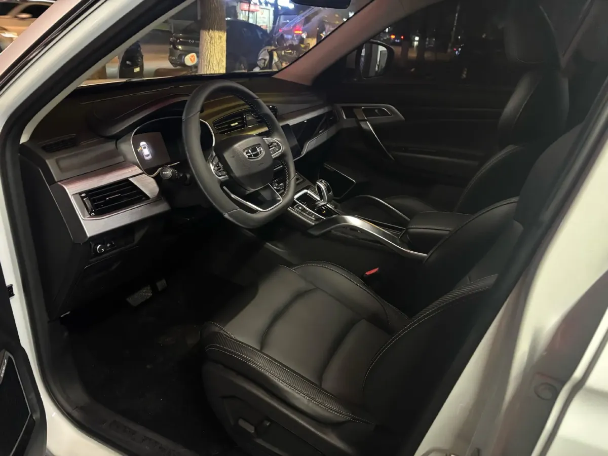 2020 Roewe i6 1.5T 169HP L4 7DCT,autocango,china used car exporter,china ev exporter,chinese used car exporter,chinese used ev exporter