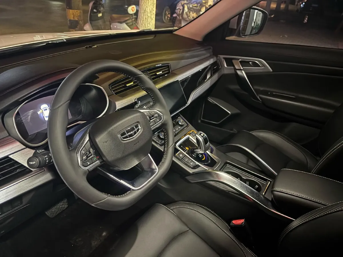 2020 Roewe i6 1.5T 169HP L4 7DCT,autocango,china used car exporter,china ev exporter,chinese used car exporter,chinese used ev exporter