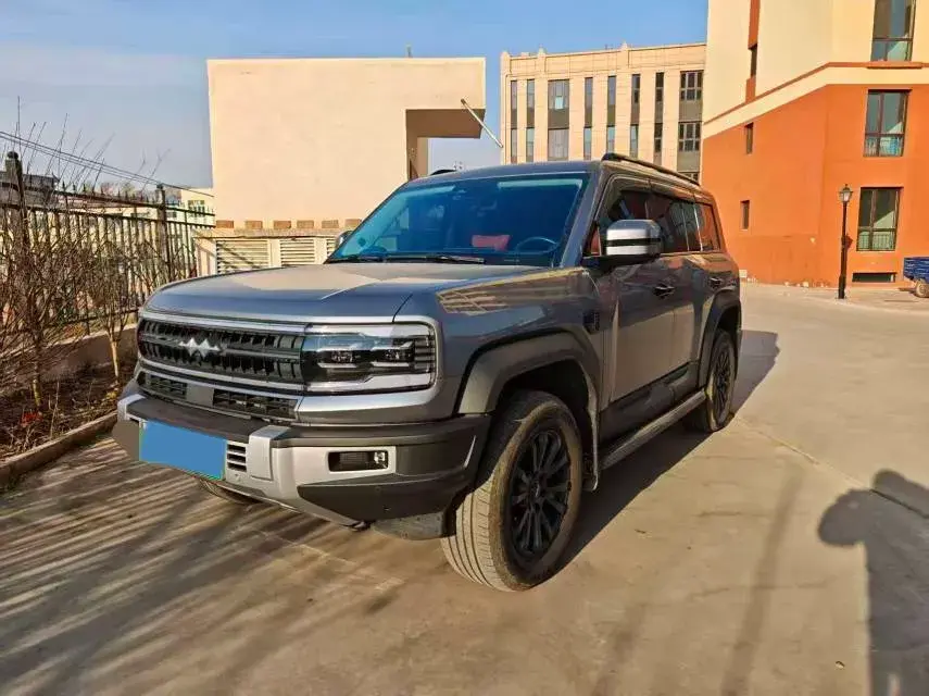 2023 FangChengBao Bao 5 1.5T 194HP L4 E-CVT PHEV 31.8KWH