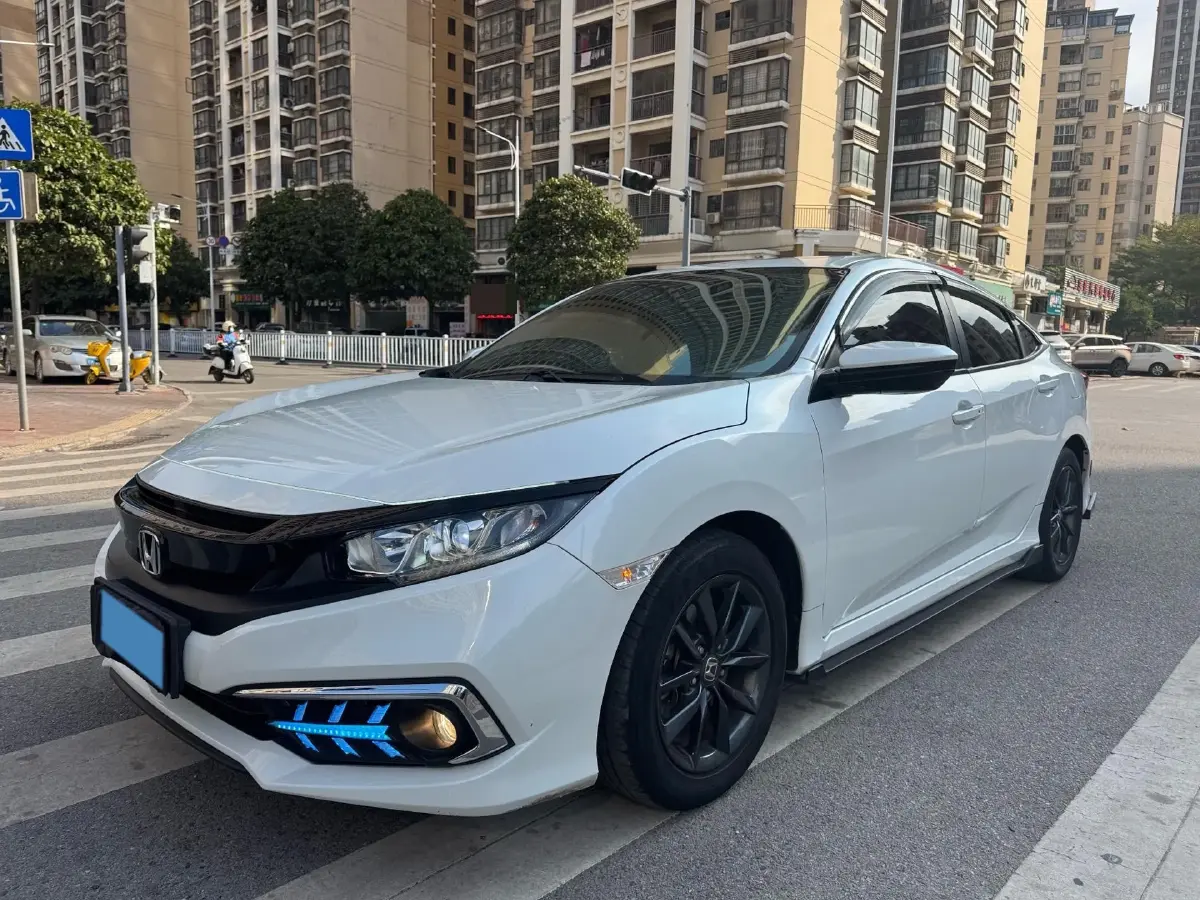 2019 Honda Civic 1.5T 177HP L4 CVT