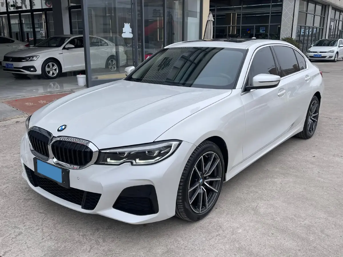 2021 BMW 3 Series 2.0T 156HP L4 8AT