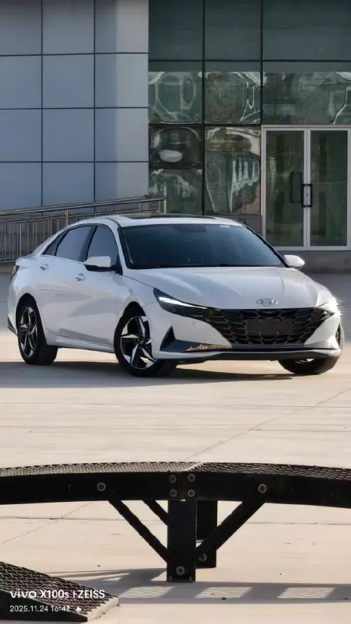 2021 Hyundai Elantra 1.5L 115HP L4 CVT,autocango,china used car exporter,china ev exporter,chinese used car exporter,chinese used ev exporter