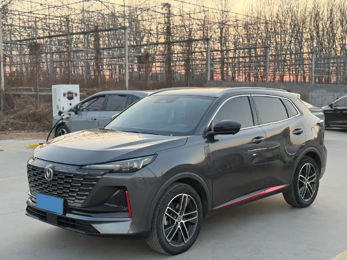 2022 ChangAn CS55 Plus 1.5T 180HP L4 7DCT