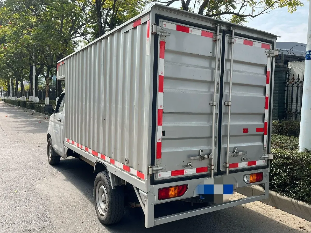 2020 WuLing RongGuang New Truck Special 1.8L 125HP L4 5MT,autocango,china used car exporter,china ev exporter,chinese used car exporter,chinese used ev exporter