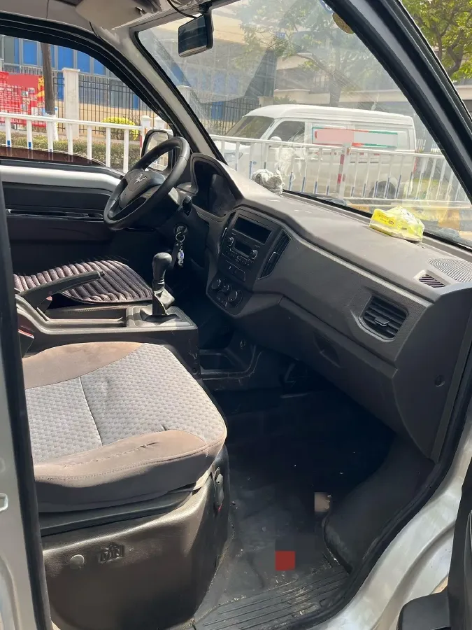 2020 WuLing RongGuang New Truck Special 1.8L 125HP L4 5MT,autocango,china used car exporter,china ev exporter,chinese used car exporter,chinese used ev exporter