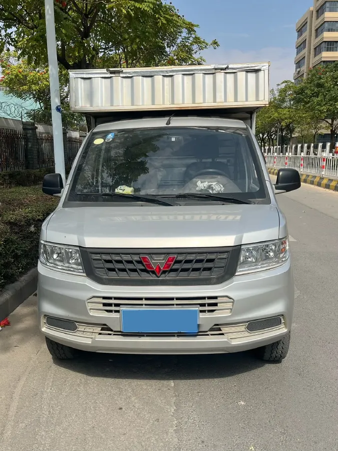 2020 WuLing RongGuang New Truck Special 1.8L 125HP L4 5MT,autocango,china used car exporter,china ev exporter,chinese used car exporter,chinese used ev exporter