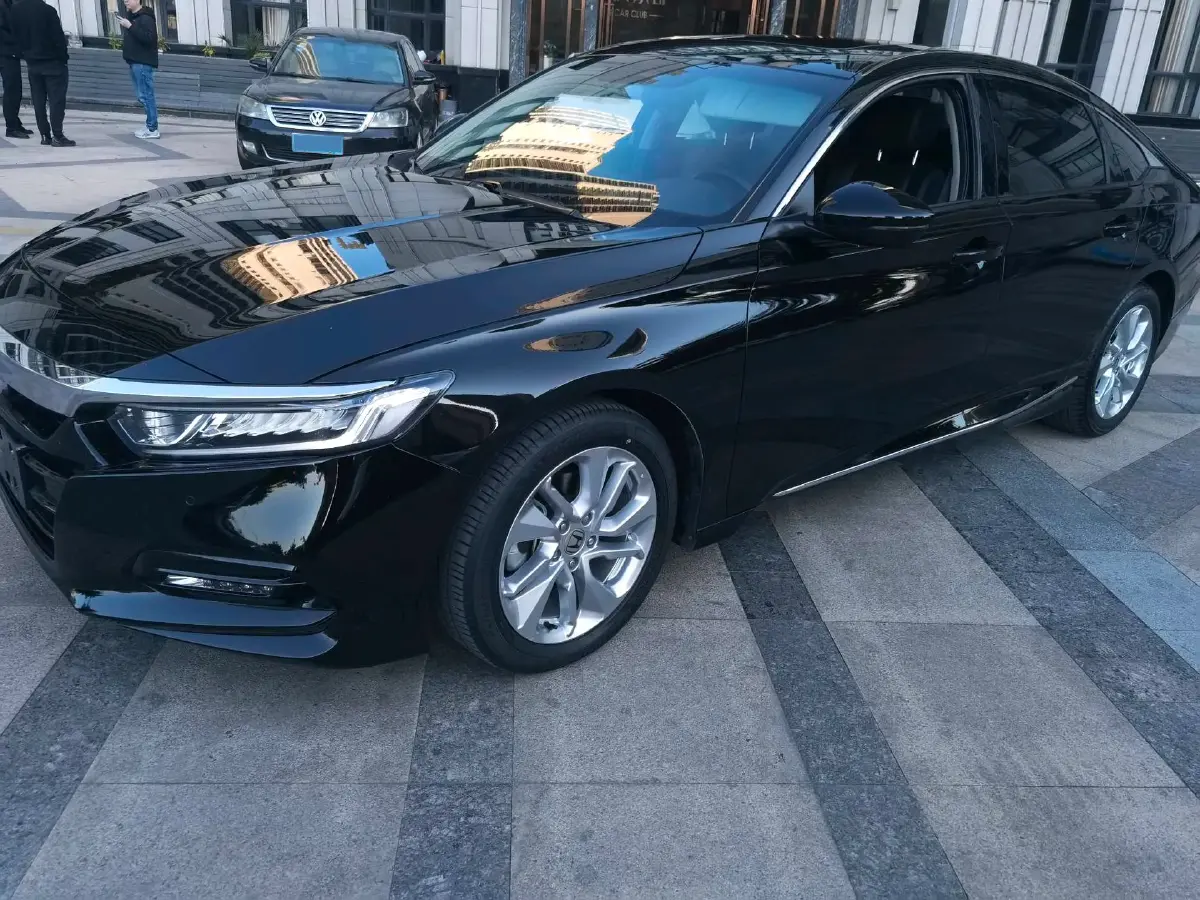 2018 Honda Accord 1.5T 194HP L4 CVT
