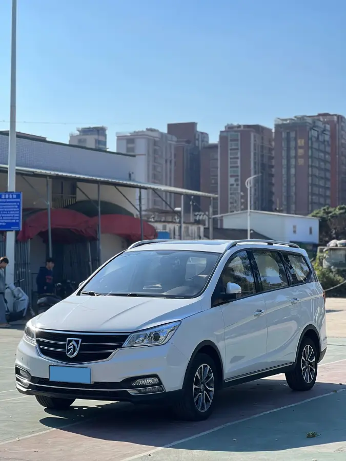 2019 BaoJun 730 1.5T 147HP L4 CVT