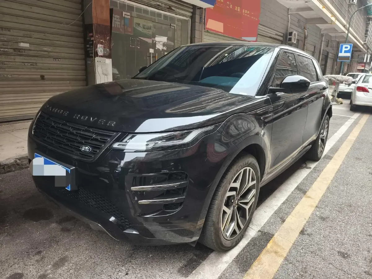 2024 Land Rover Range Rover Evoque 2.0T 249HP L4 9AT