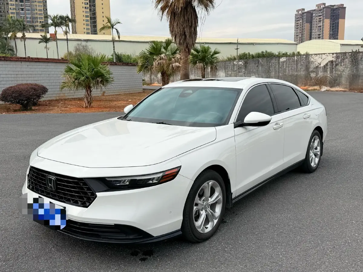 2023 Honda Accord 1.5T 192HP L4 CVT