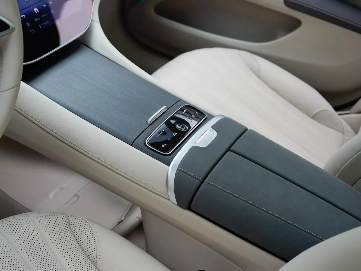 2022 Mercedes-Benz EQS Class BEV 111.8KWH,autocango,china used car exporter,china ev exporter,chinese used car exporter,chinese used ev exporter