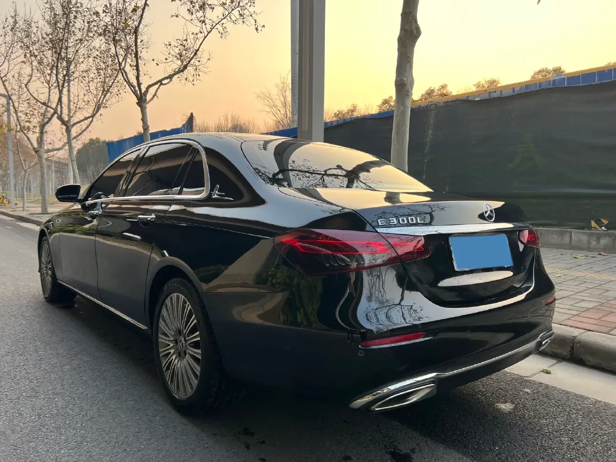 2022 Mercedes-Benz E Class 2.0T 258HP L4 9AT,autocango,china used car exporter,china ev exporter,chinese used car exporter,chinese used ev exporter