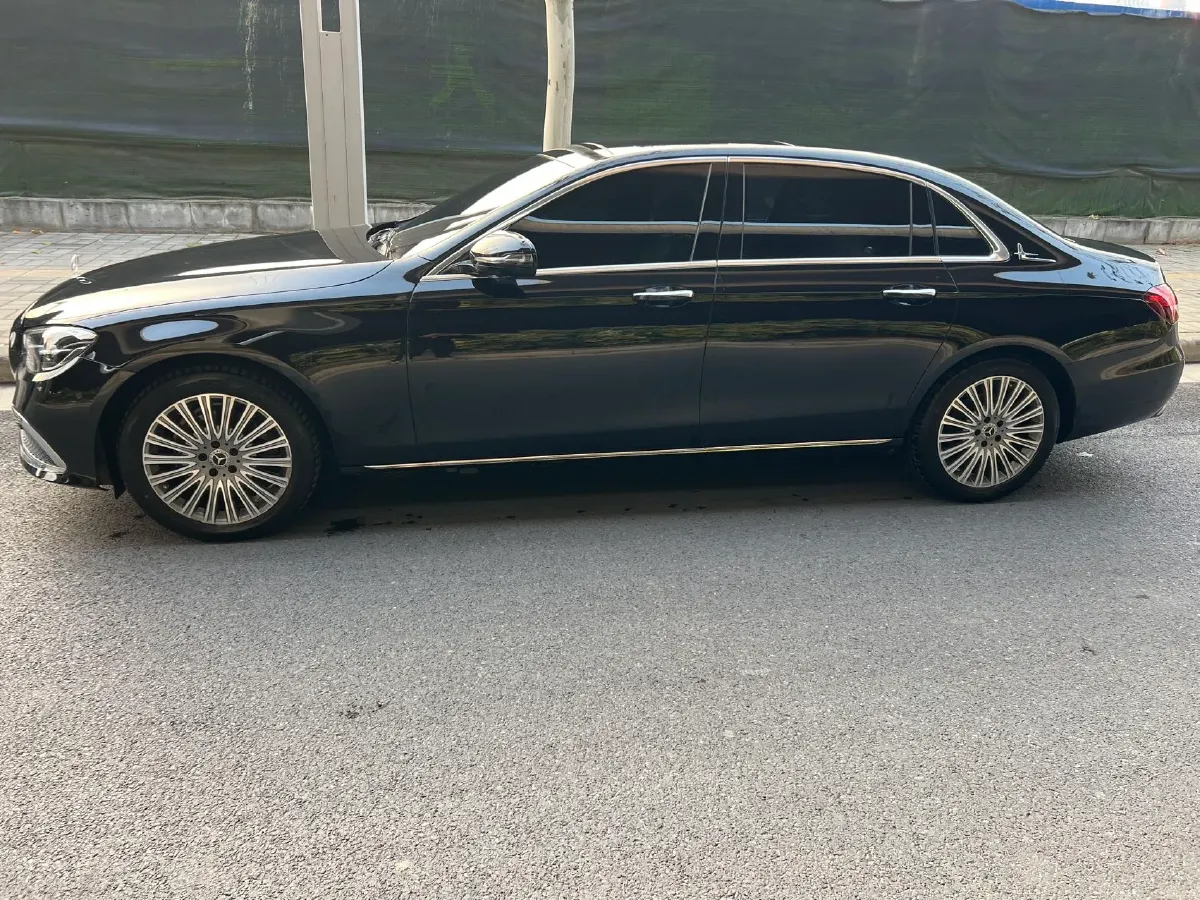 2022 Mercedes-Benz E Class 2.0T 258HP L4 9AT,autocango,china used car exporter,china ev exporter,chinese used car exporter,chinese used ev exporter