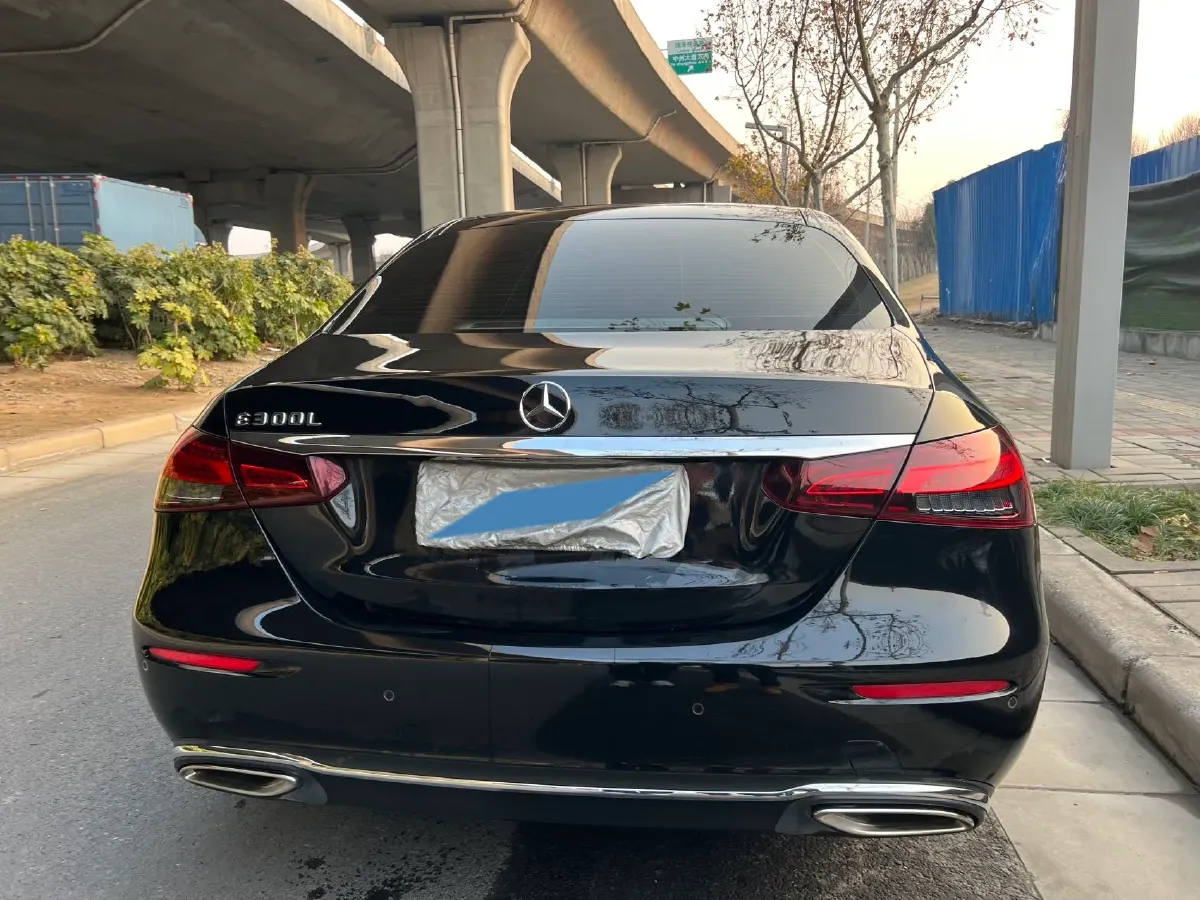 2022 Mercedes-Benz E Class 2.0T 258HP L4 9AT,autocango,china used car exporter,china ev exporter,chinese used car exporter,chinese used ev exporter