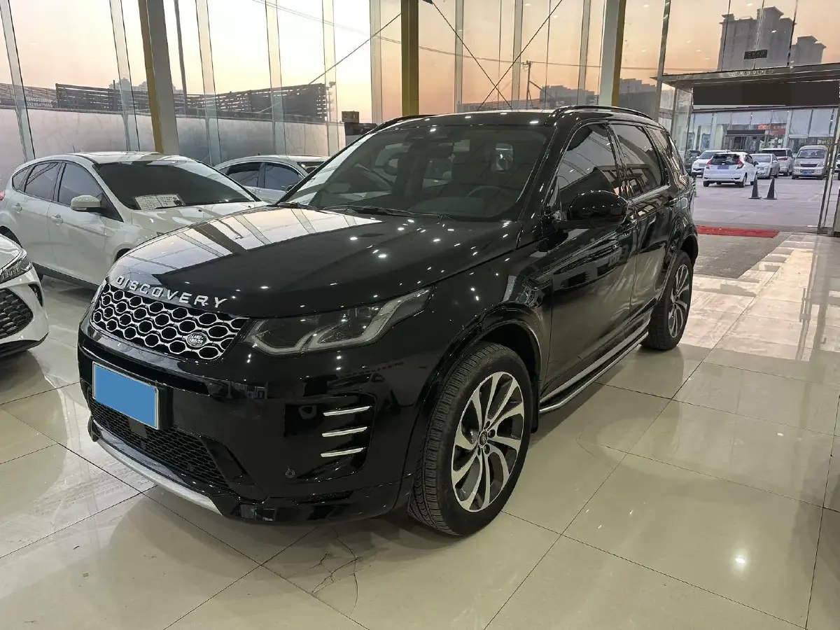 2024 Land Rover Discovery Sport 2.0T 249HP L4 9AT