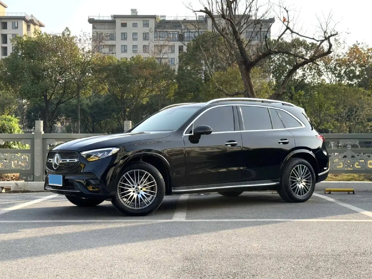 2024 Mercedes-Benz GLC Class 2.0T 258HP L4 9AT