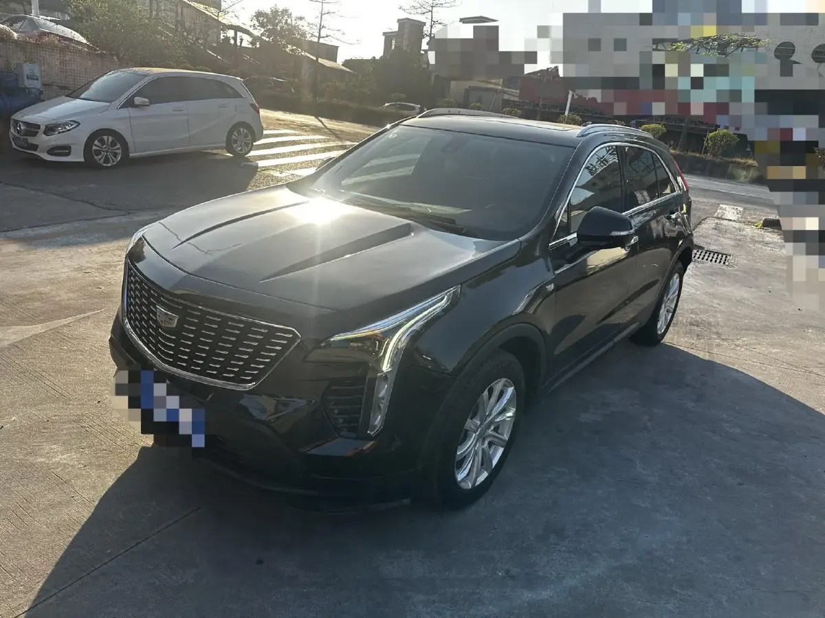 2020 Cadillac XT4 2.0T 241HP L4 9AT