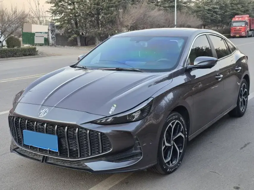 2025 MG 5 1.5T 181HP L4 7DCT