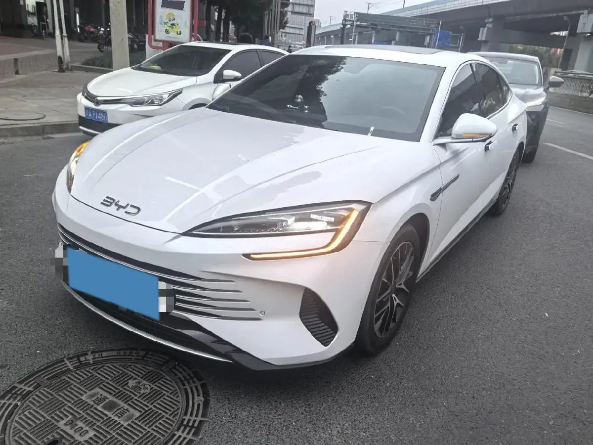 2024 BYD Seal 1.5L 110HP L4 E-CVT PHEV 17.6KWH