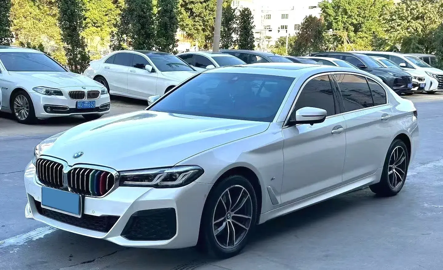 2021 BMW 5 Series 2.0T 184HP L4 8AT