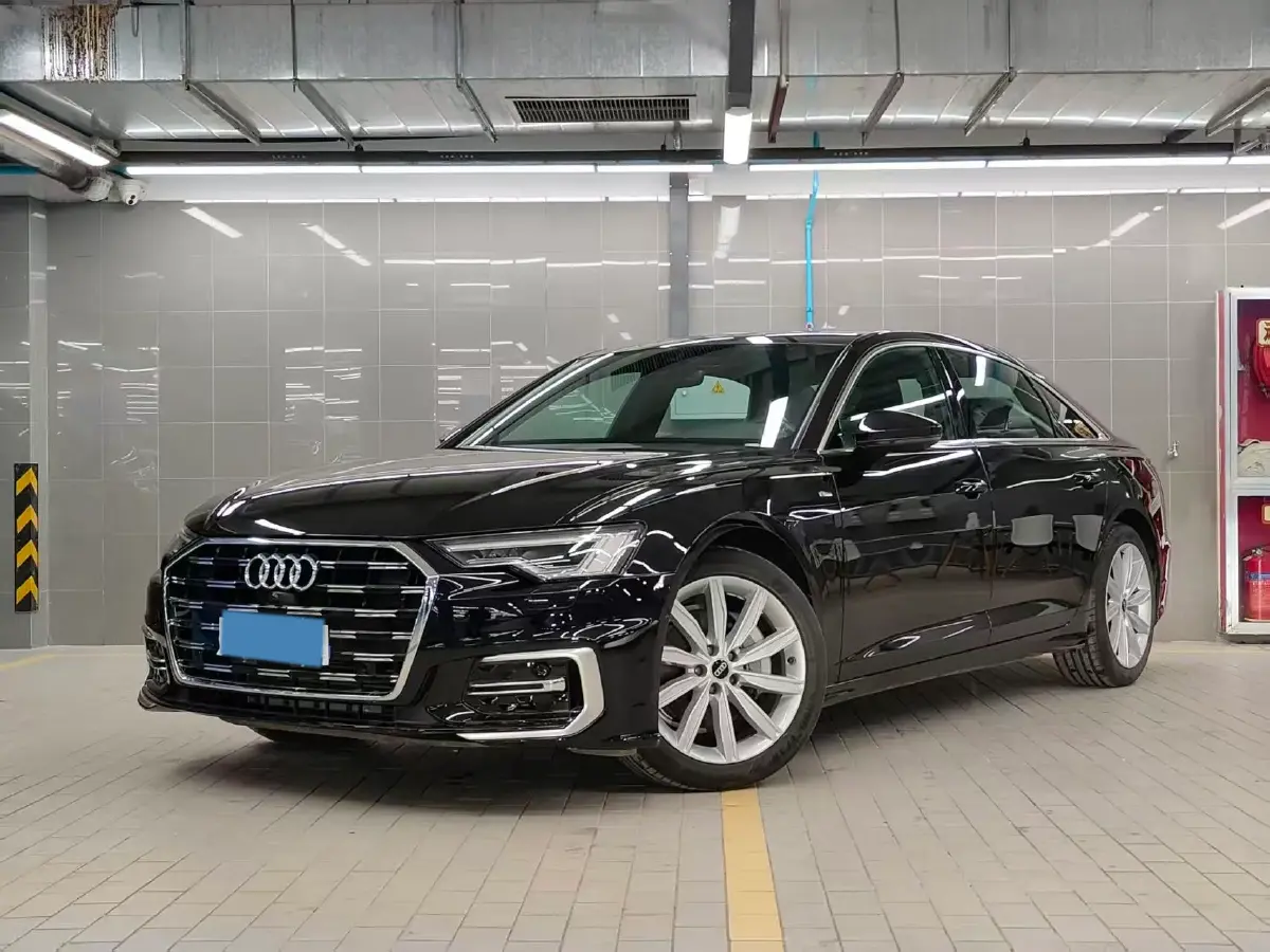 2024 Audi A6L 2.0T 245HP L4 7DCT