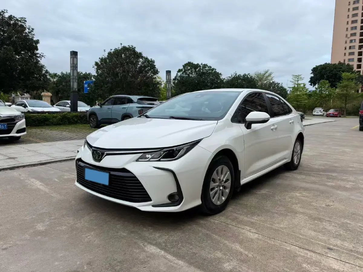 2019 Toyota Corolla 1.2T 116HP L4 CVT